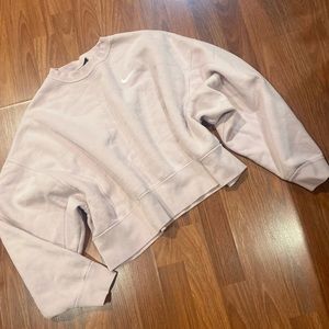 Cropped Nike overdose sweater
